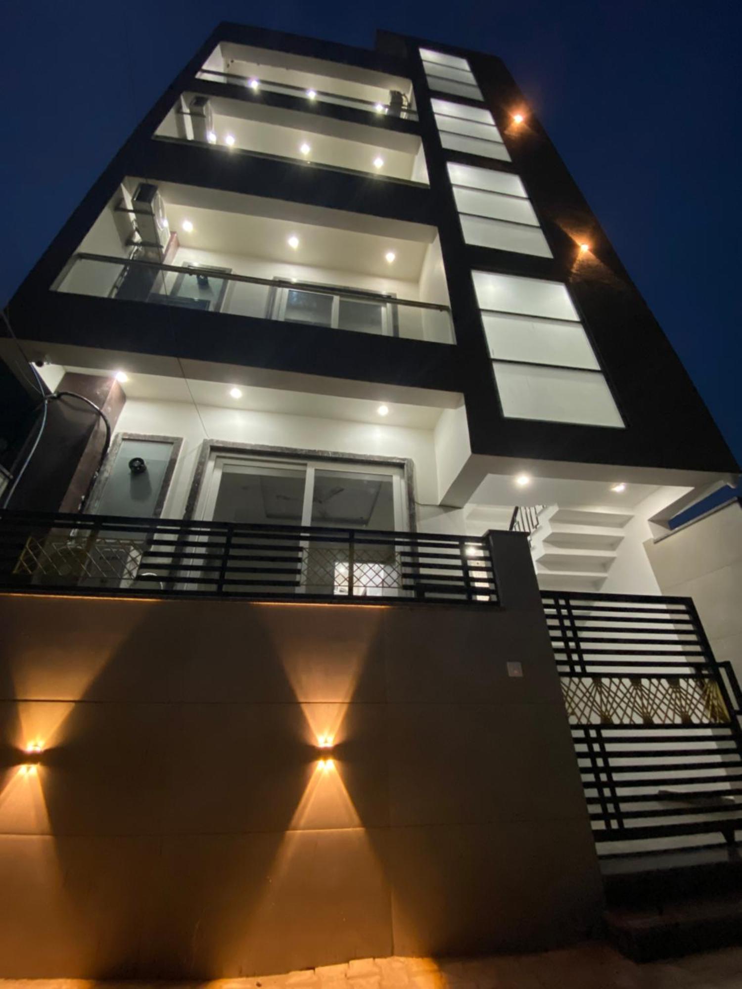 Royal Park Inn Greater Noida Esterno foto